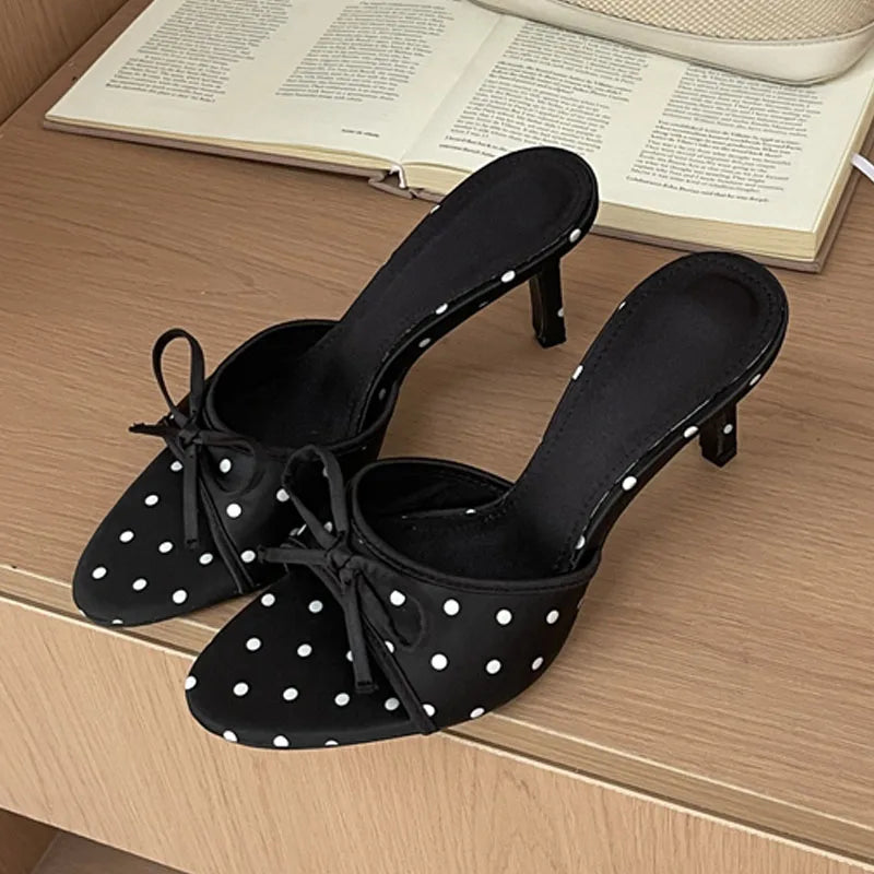 Butterfly-kont Polka Dot Silk Thin Heel