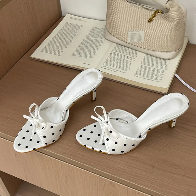 Butterfly-kont Polka Dot Silk Thin Heel