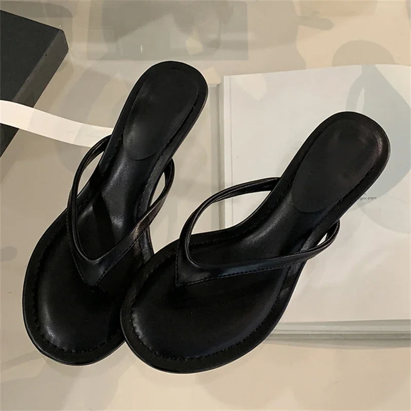 Round Clip Toe Thin Low Heel