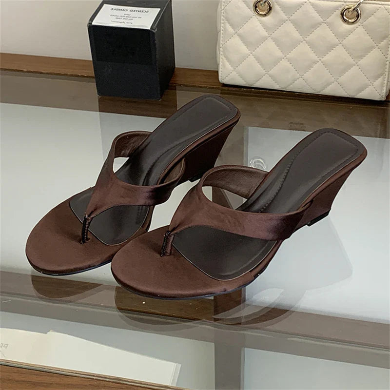 Round Clip Toe Slippers Wedges Platform Heel
