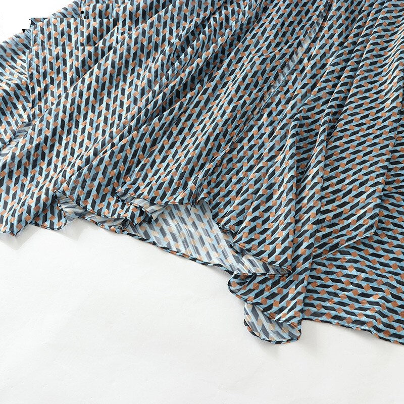 Elastic Waist Geometric Print V-Neck Maxi Dress
