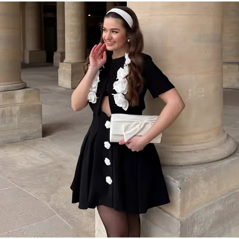 Elegant 3D Flower Hollow Out O-neck Short Sleeves Crop Tops A-line Pleated Mini Skirts Two Piece Set