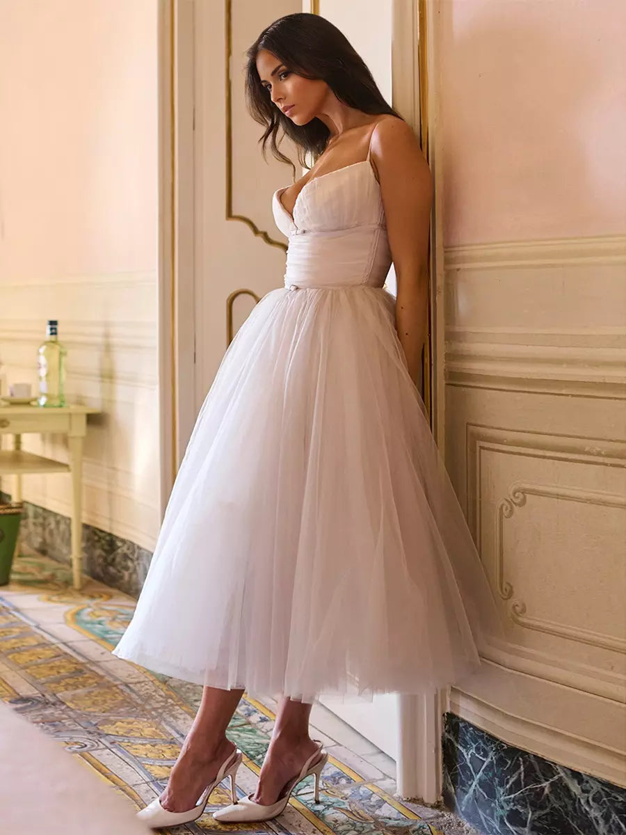 Elegant A-Line Graduation Sweet Tulle Sleeveless Midi Dress
