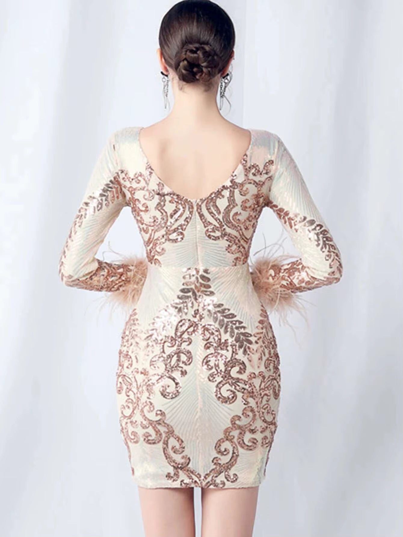 Elegant Backless Above Knee Bodycon Long Sleeve Mini Dresses