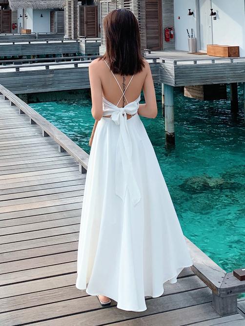 Elegant Backless Bows Spaghetti Straps V-Neck Sleeveless Long Dress