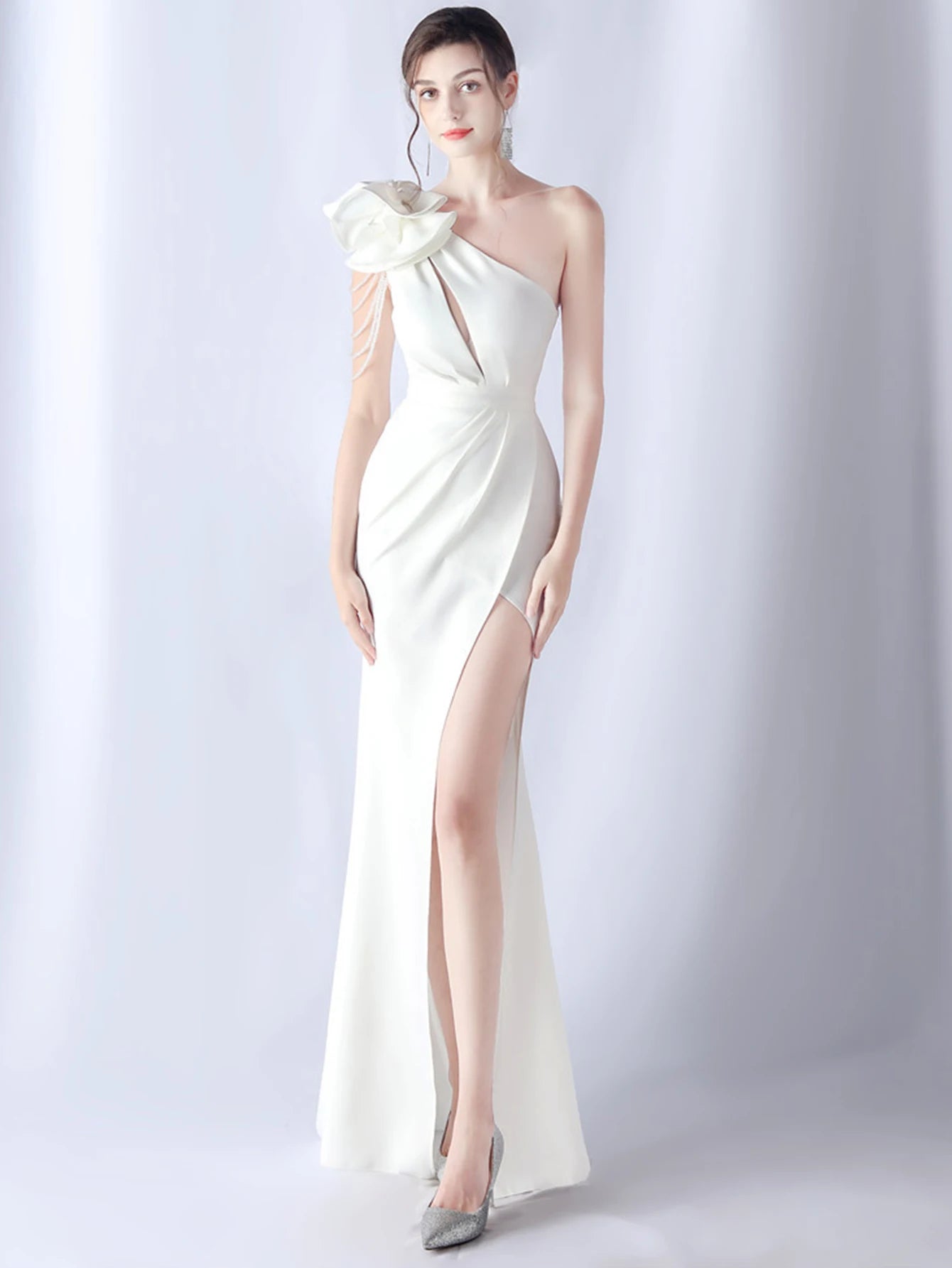 Elegant Backless Diamonds Floor-Length Birthday Party Maxi Dress