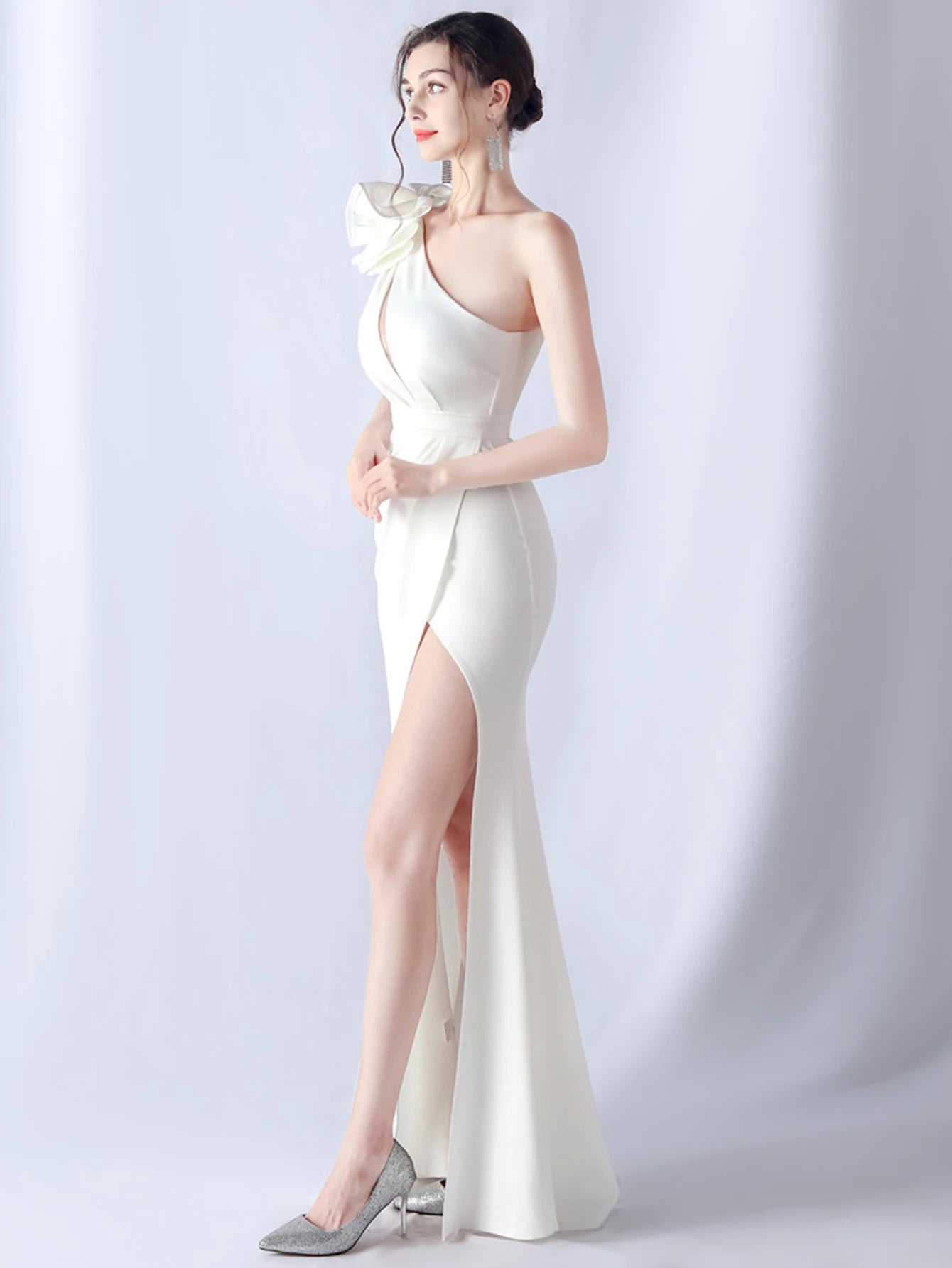 Elegant Backless Diamonds Floor-Length Birthday Party Maxi Dress