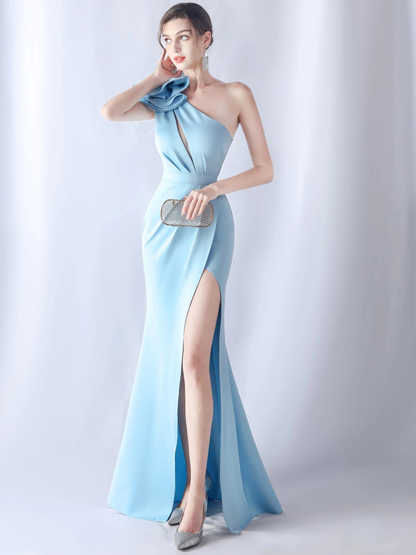Elegant Backless Diamonds Floor-Length Birthday Party Maxi Dress