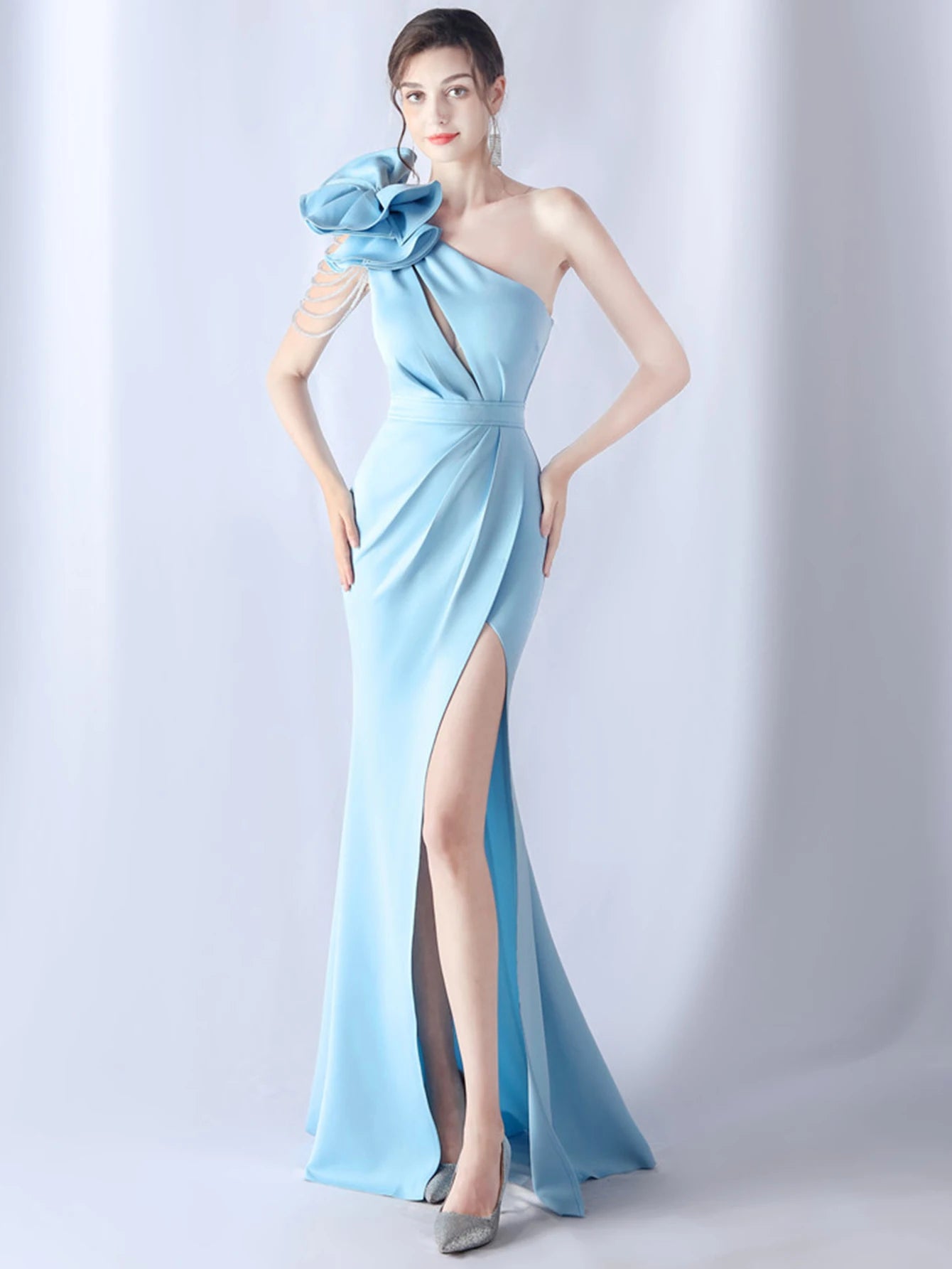 Elegant Backless Diamonds Floor-Length Birthday Party Maxi Dress