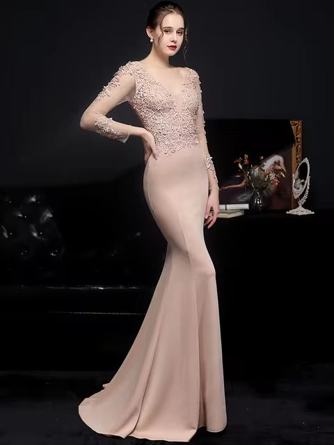 Elegant Backless Empire Spaghetti Strap Rhinestone Lace Maxi Dress