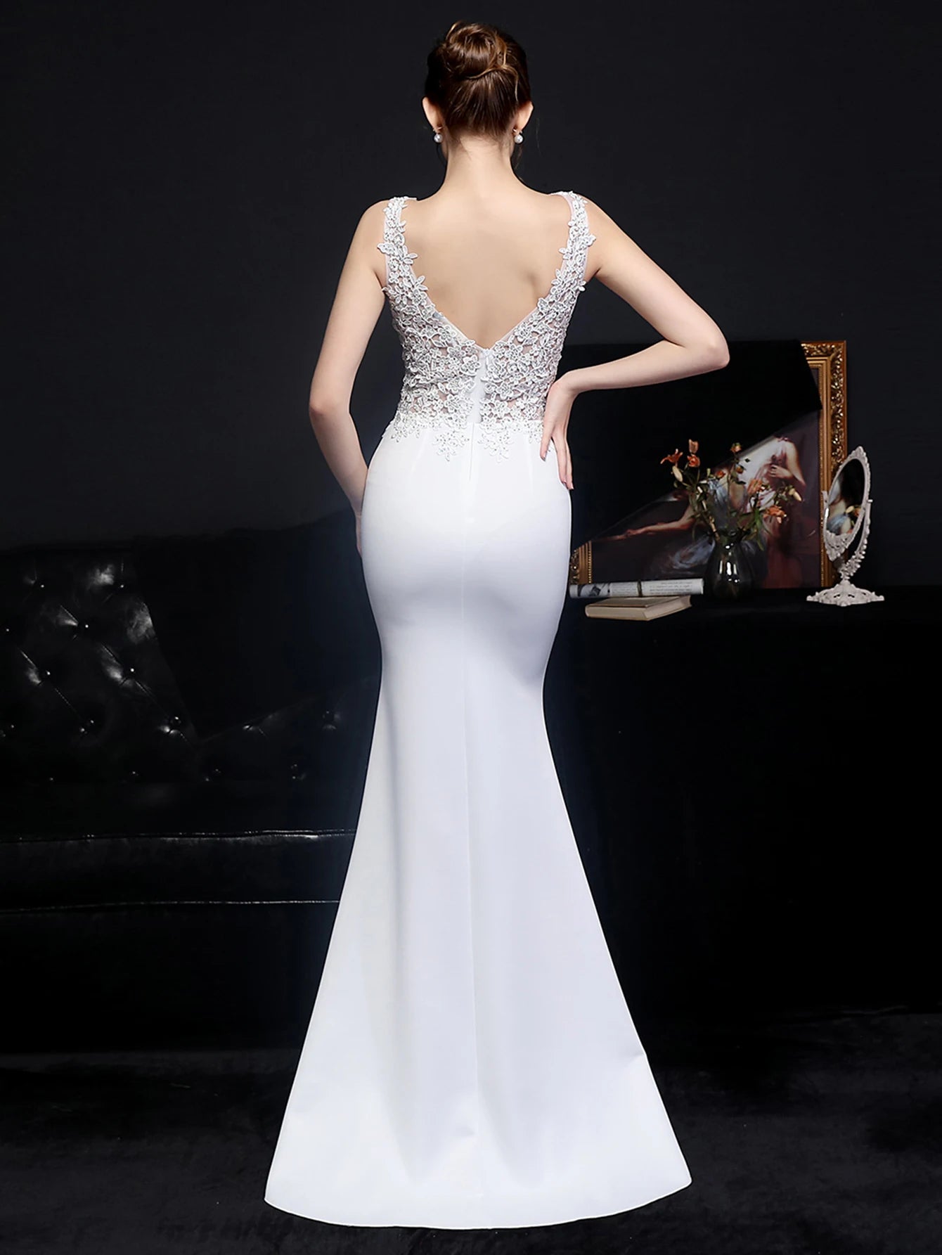 Elegant Backless Spaghetti Strap Rhinestone Lace Maxi Dress