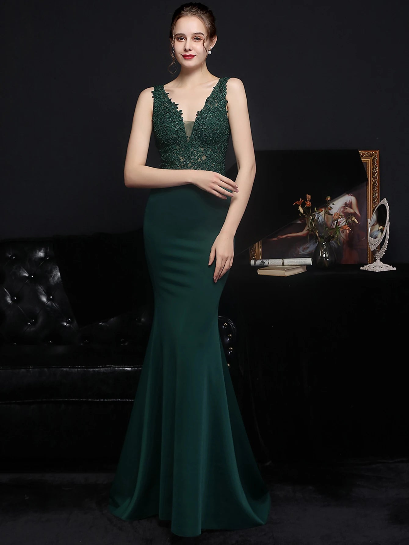 Elegant Backless Spaghetti Strap Rhinestone Lace Maxi Dress