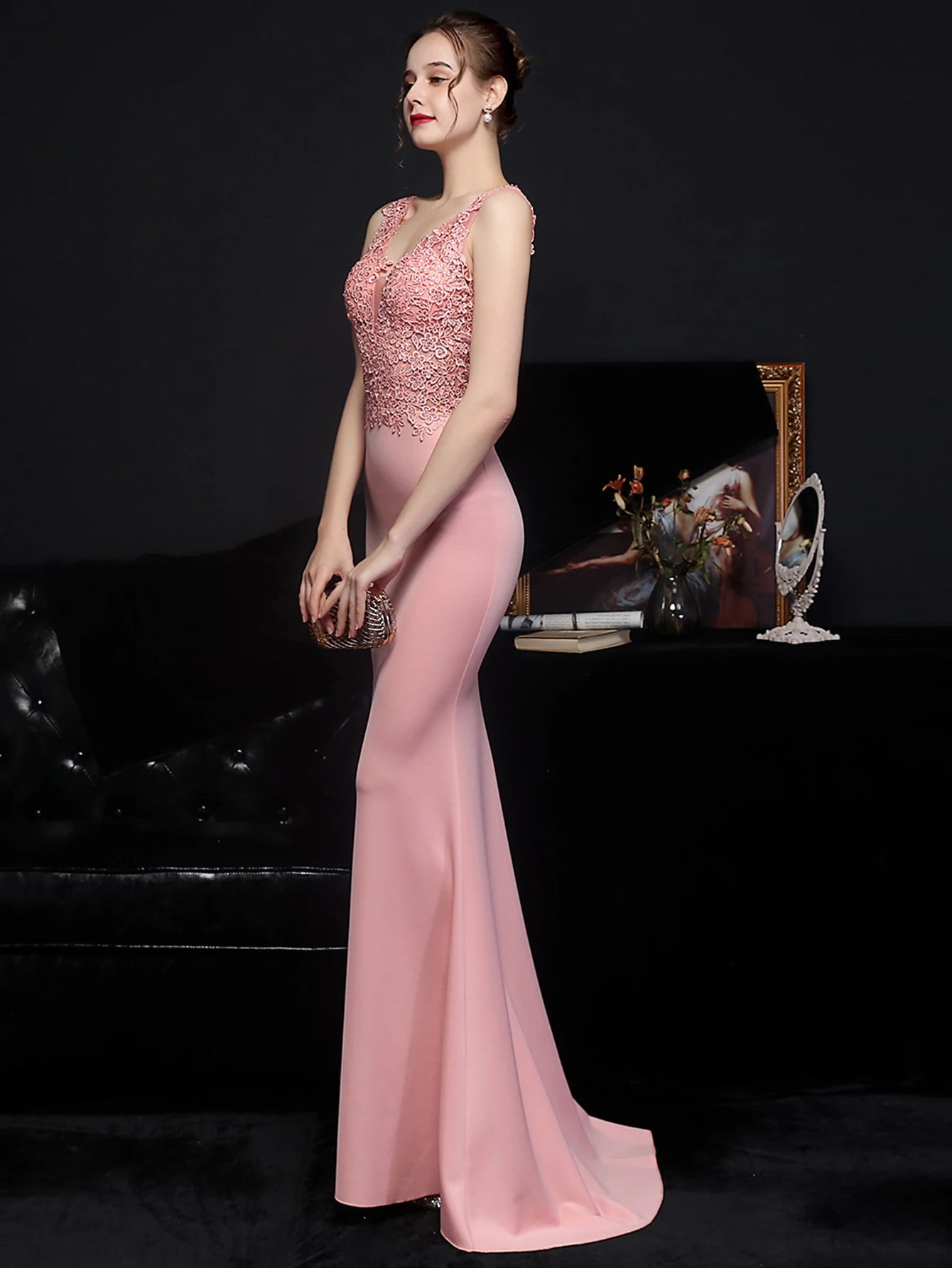 Elegant Backless Spaghetti Strap Rhinestone Lace Maxi Dress