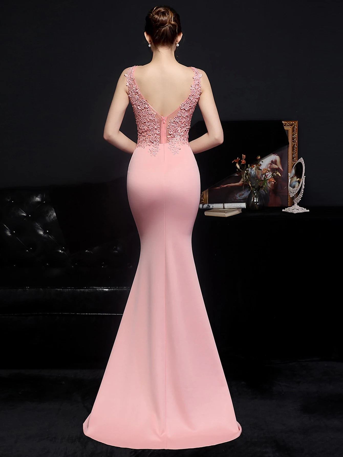 Elegant Backless Spaghetti Strap Rhinestone Lace Maxi Dress