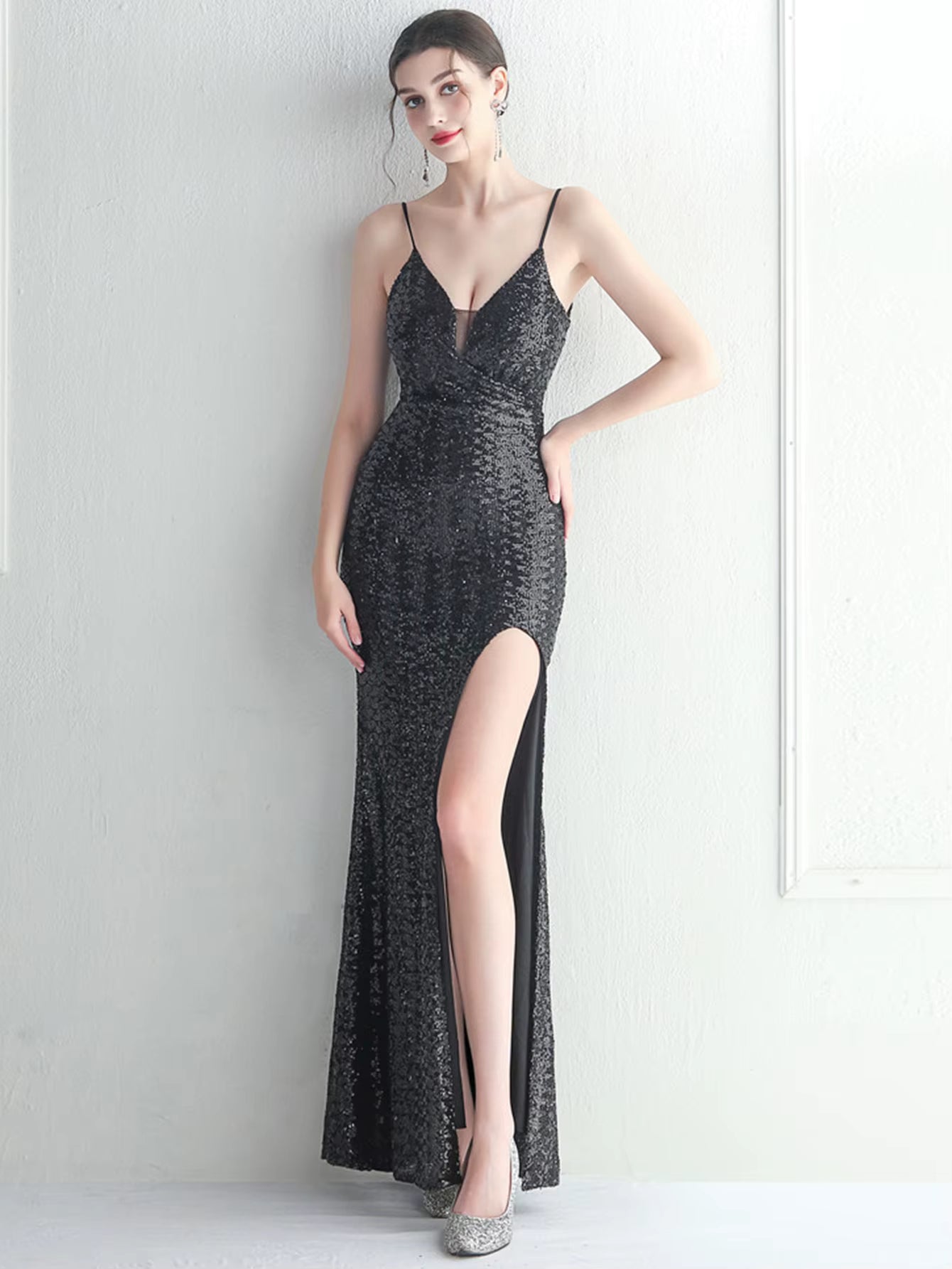Elegant Backless V-Neck Slip Floor-Length Sequin Maxi Dresses