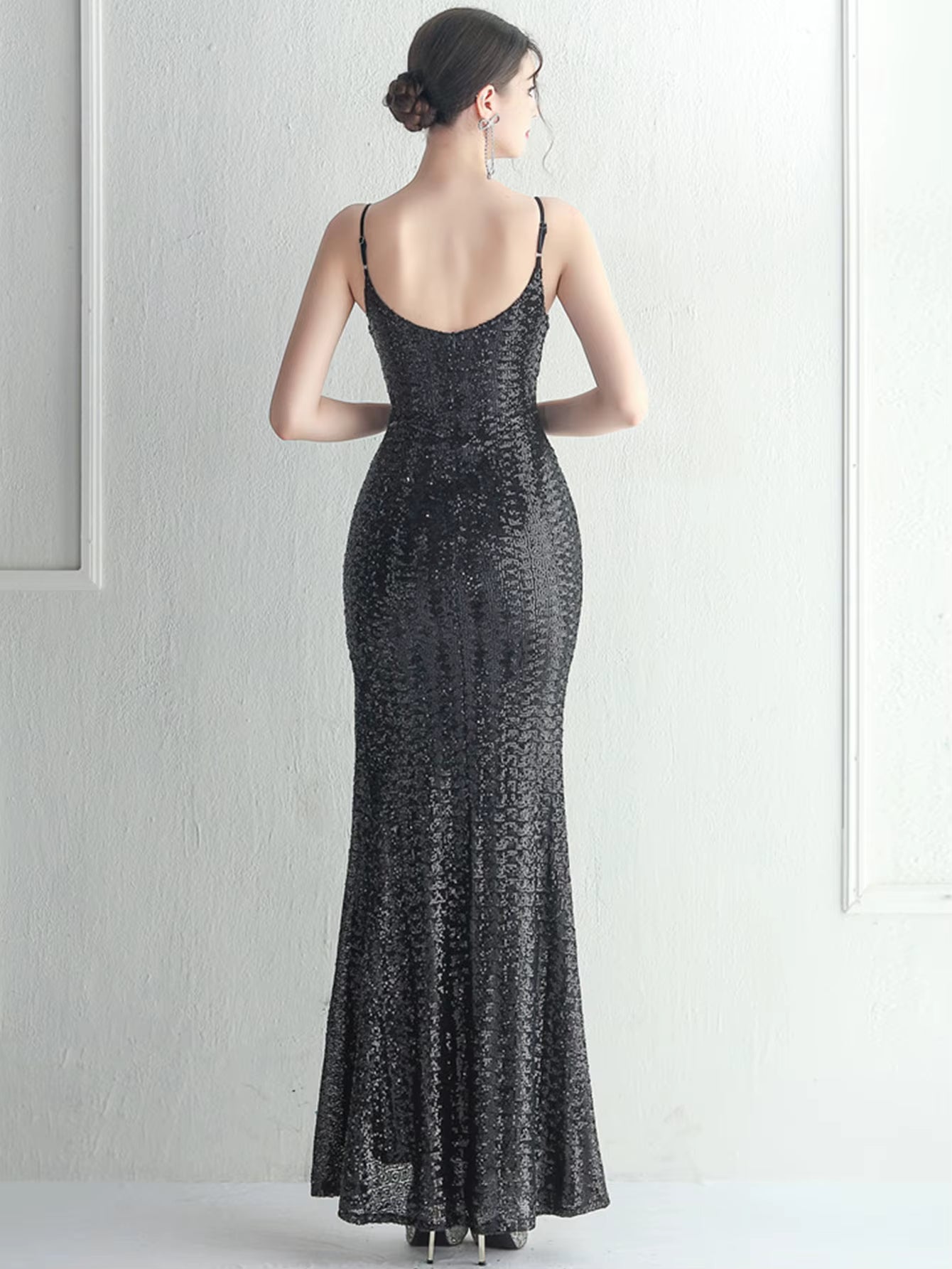 Elegant Backless V-Neck Slip Floor-Length Sequin Maxi Dresses