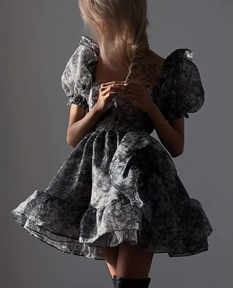Elegant Classic Pleated Loose Print Square Collar Short Sleeve Mini Dresses