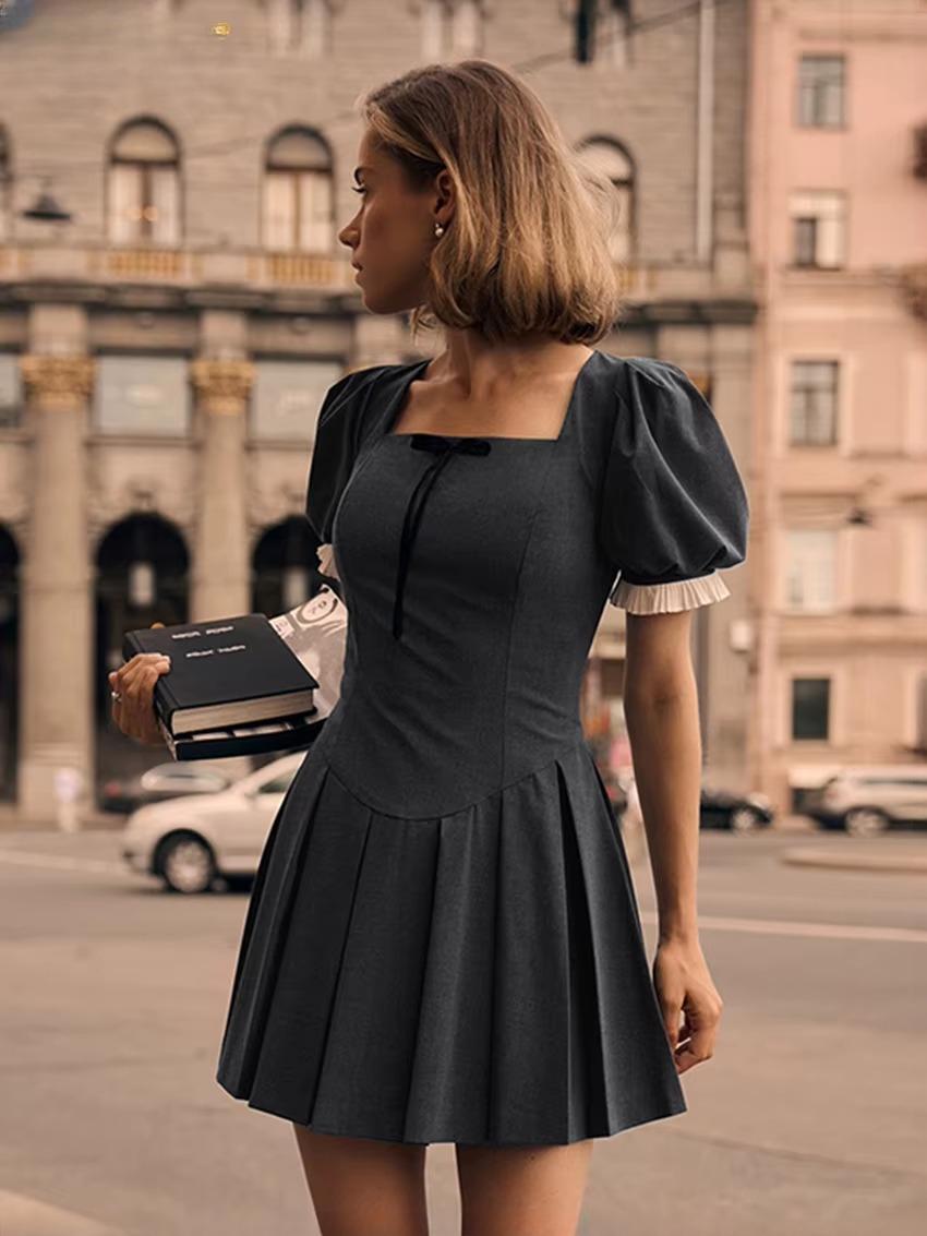 Elegant Classic Pleated Square Collar Short Sleeve Mini Dresses