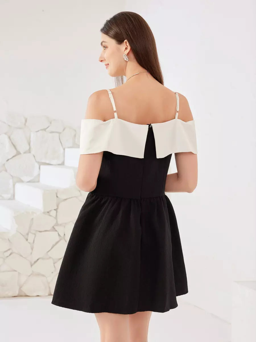 Elegant Contrast Off-shoulder A-line Short Sleeve Mini Dress