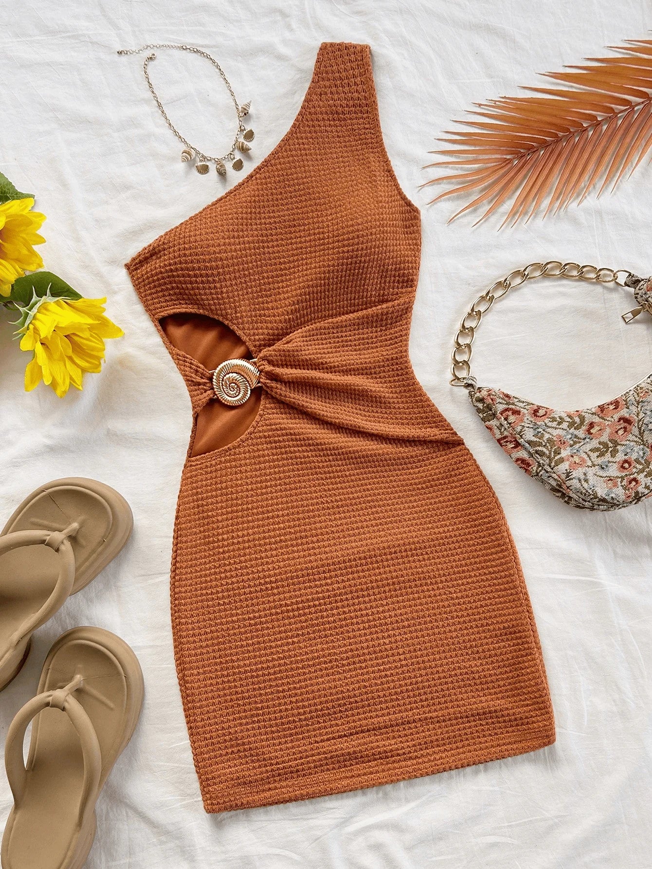 Elegant Diagonal Collar Off-the Shoulder Hollowed-Out Metal Buckle Mini Dress