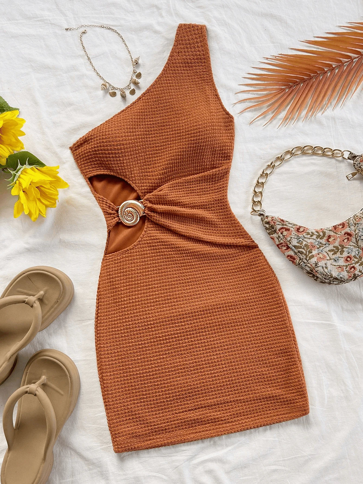 Elegant Diagonal Collar Off-the Shoulder Hollowed-Out Metal Buckle Mini Dress