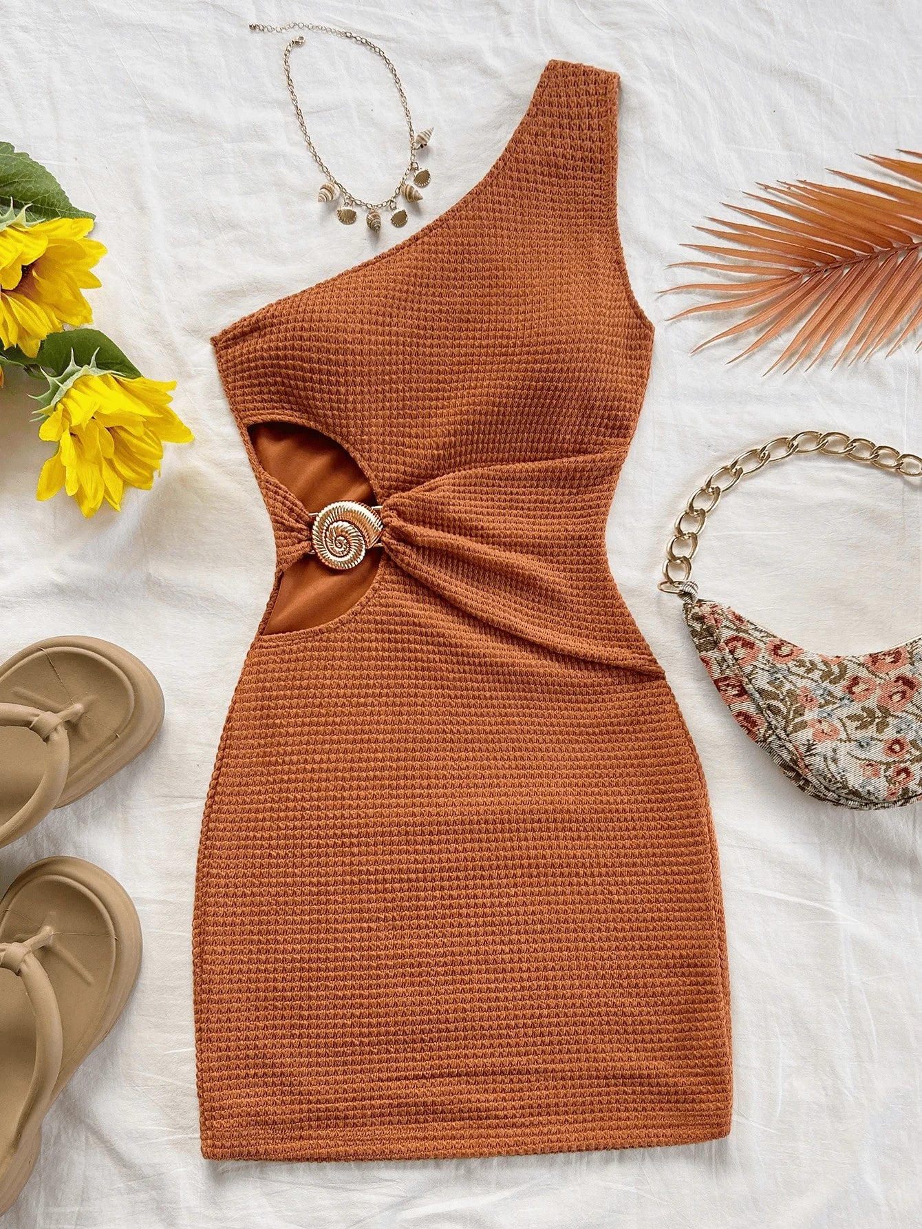Elegant Diagonal Collar Off-the Shoulder Hollowed-Out Metal Buckle Mini Dress