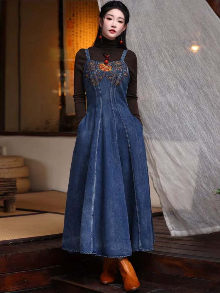 Elegant Embroidered Square Collar Slim Fit Retro Strap Denim Long Dress