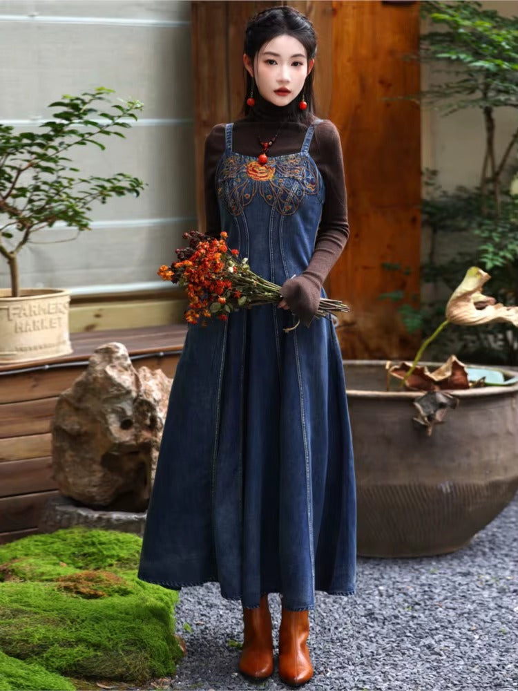Elegant Embroidered Square Collar Slim Fit Retro Strap Denim Long Dress