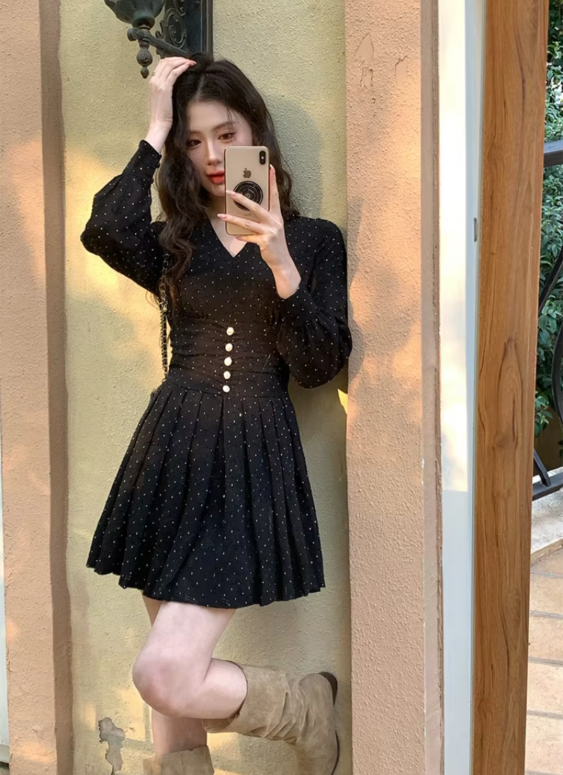 Elegant Casual Vintage Print V-Neck Slim Mini Short Pleated Dress