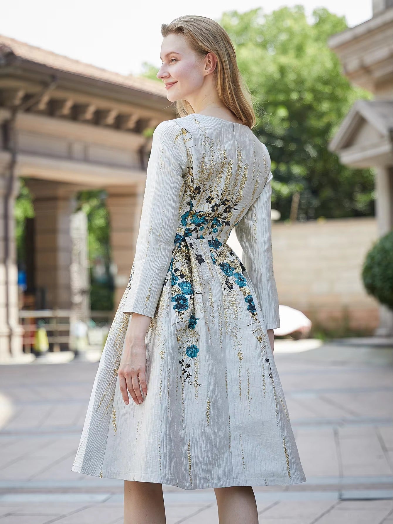 Elegant Floral V-Neck Full Sleeve Natural Waist Party Evening Jacquard Dress