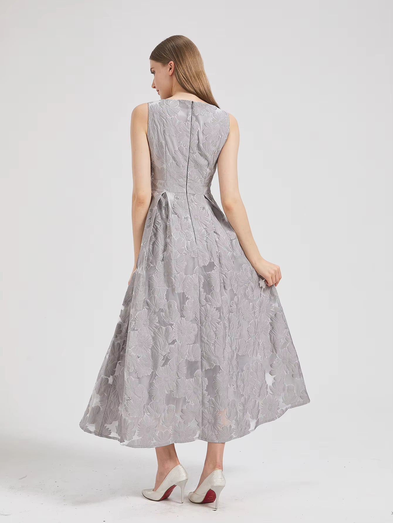 Elegant Flower Embroidery Sleeveless Lady Holiday Evening Prom Long Maxi Dress