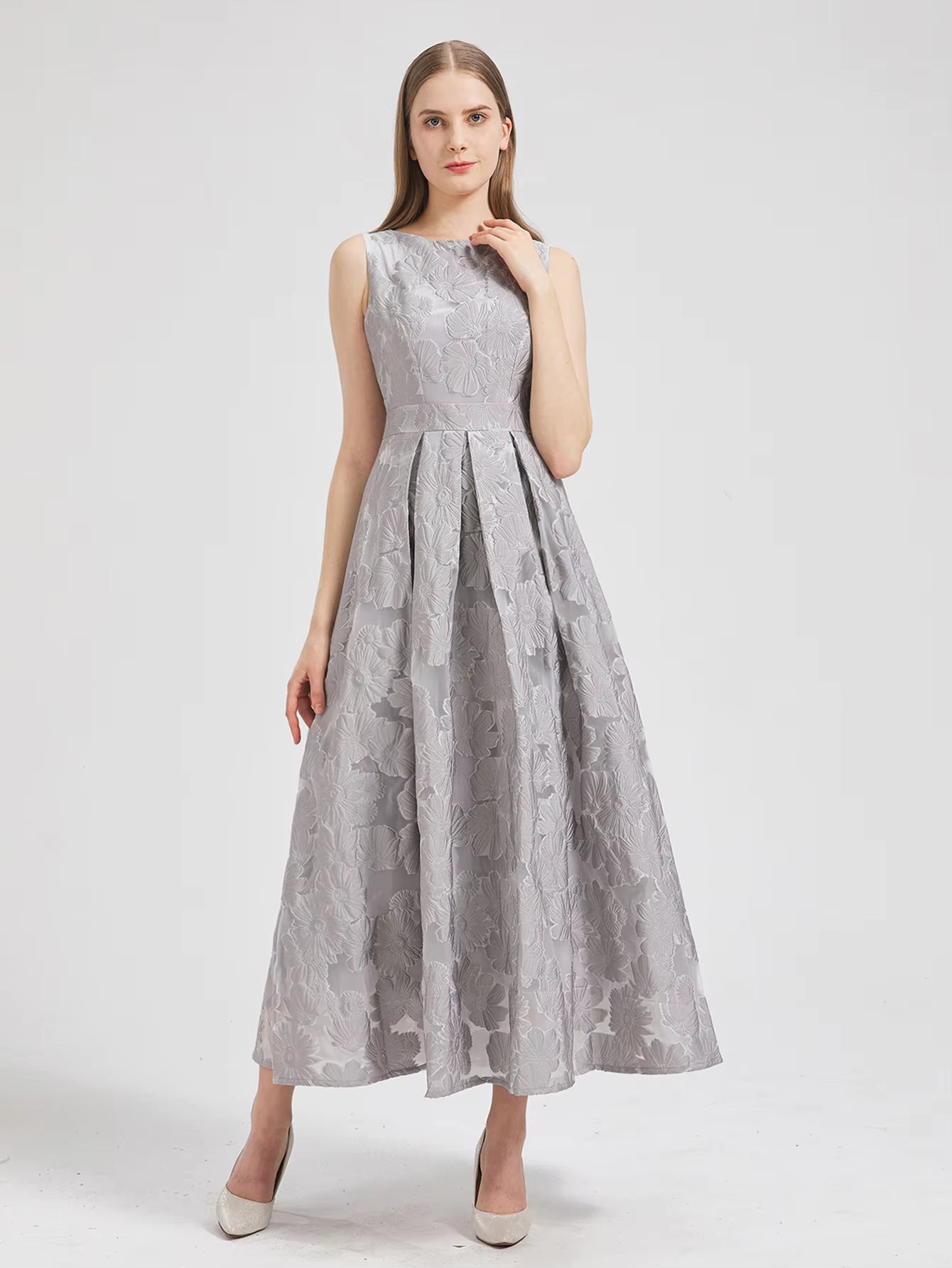 Elegant Flower Embroidery Sleeveless Lady Holiday Evening Prom Long Maxi Dress