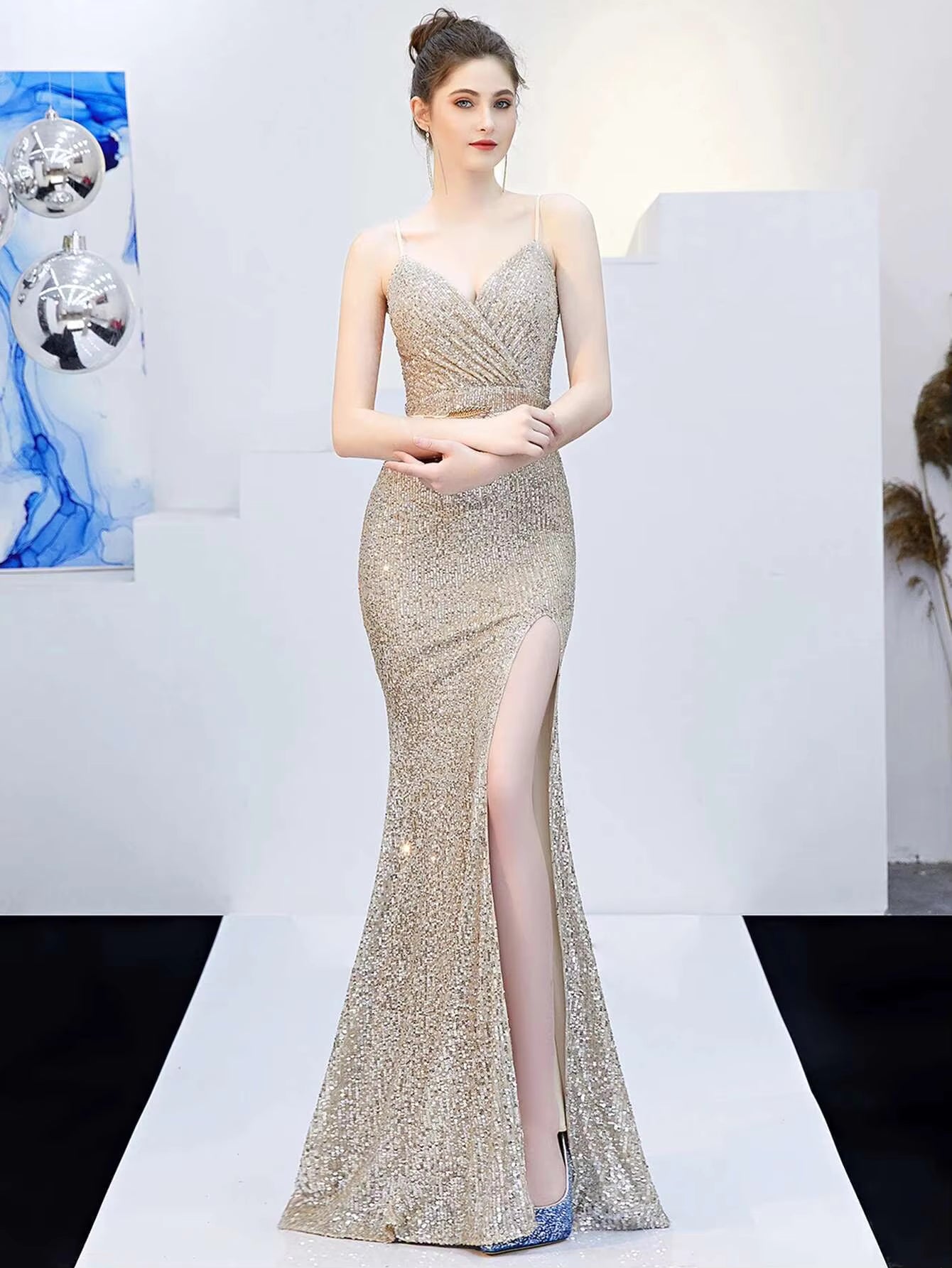 Elegant Fshtail Prom Backless Floor-Length Sequin Slip Long Dresses