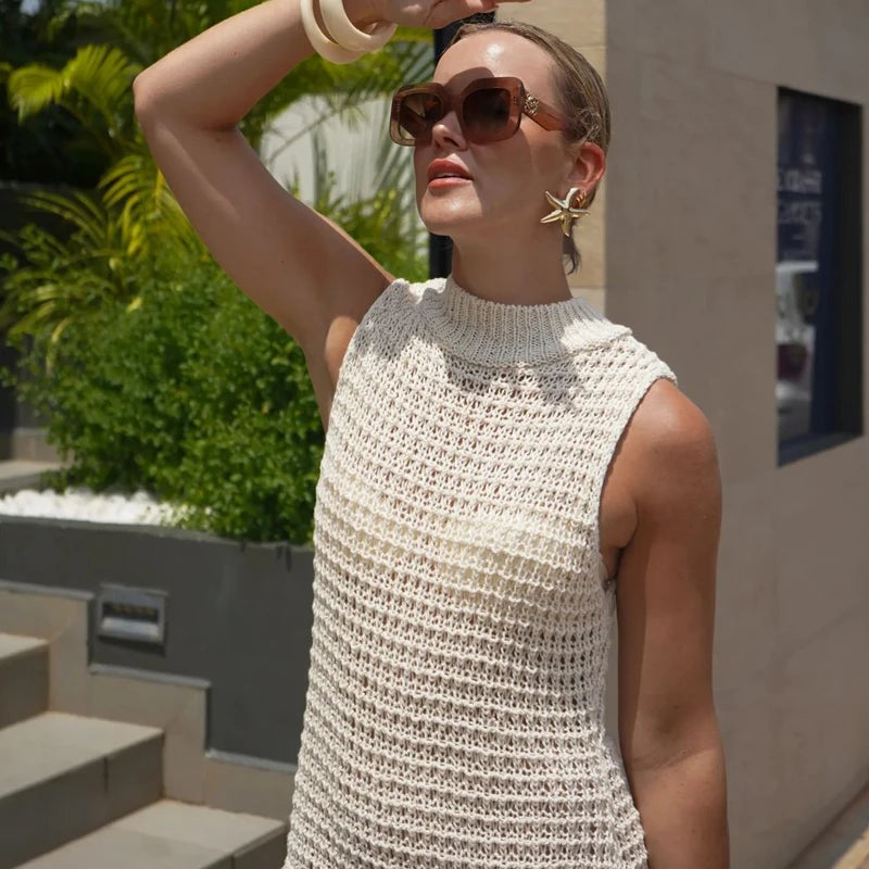 Elegant Knit Tassels Hollow Out O-neck Sleeveless Beach Style Mini Dress