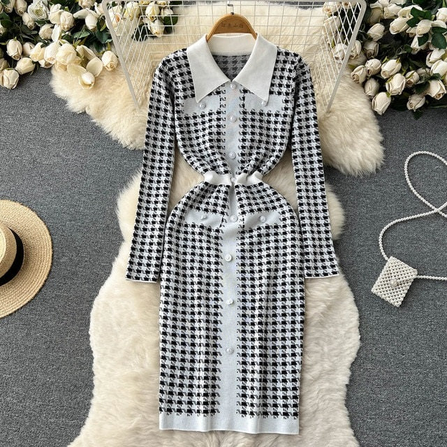 Elegant Knitted Long Sleeves Button Sweater Dress