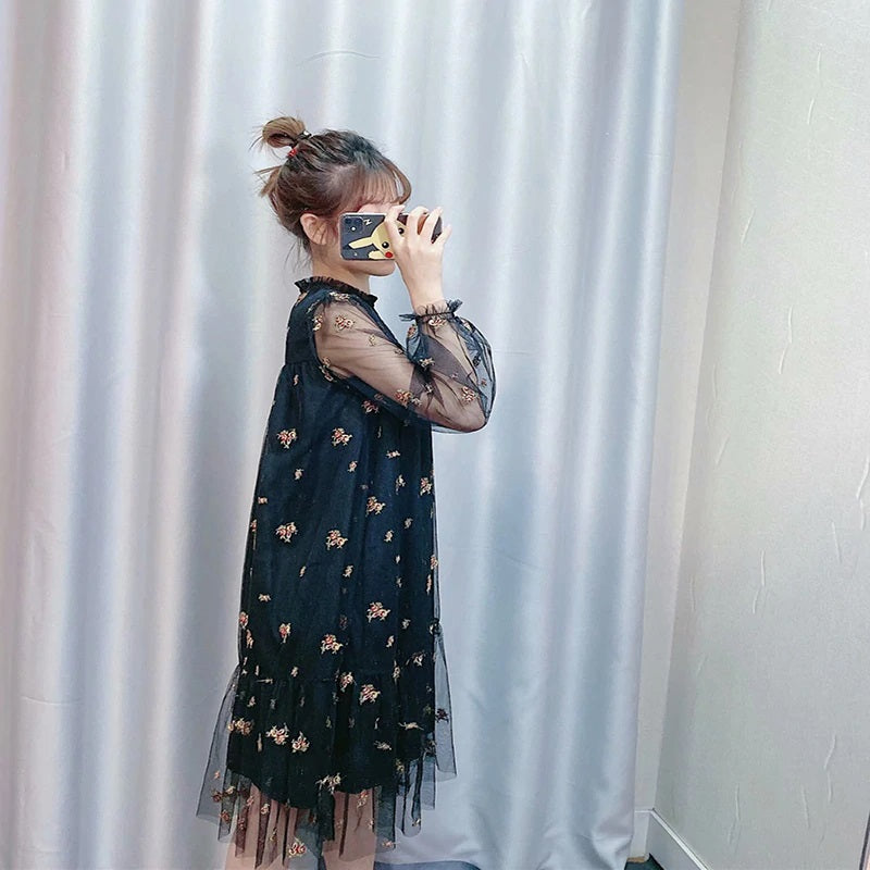 Elegant Lace Embroidery Sweet Ruffles Transparent Short Dress
