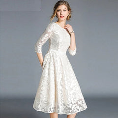 Elegant Lace Mesh Designer Vintage Party Dress