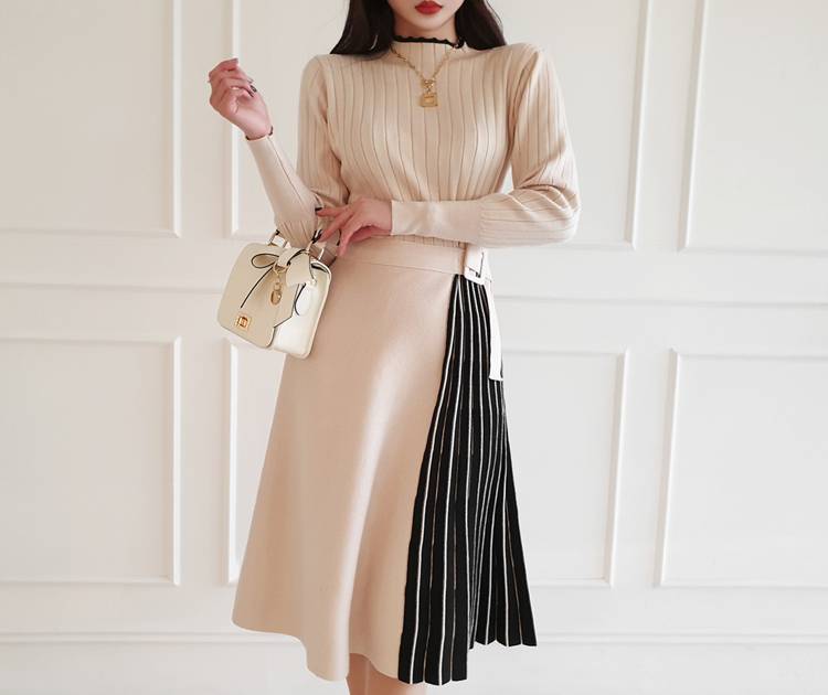 Elegant Lace-Up Waist Mid-Length Knitted large Skirt Sweater Dress