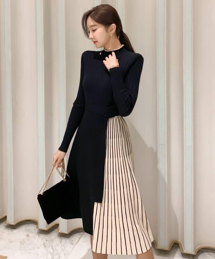 Elegant Lace-Up Waist Mid-Length Knitted large Skirt Sweater Dress