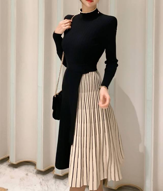 Elegant Lace-Up Waist Mid-Length Knitted large Skirt Sweater Dress