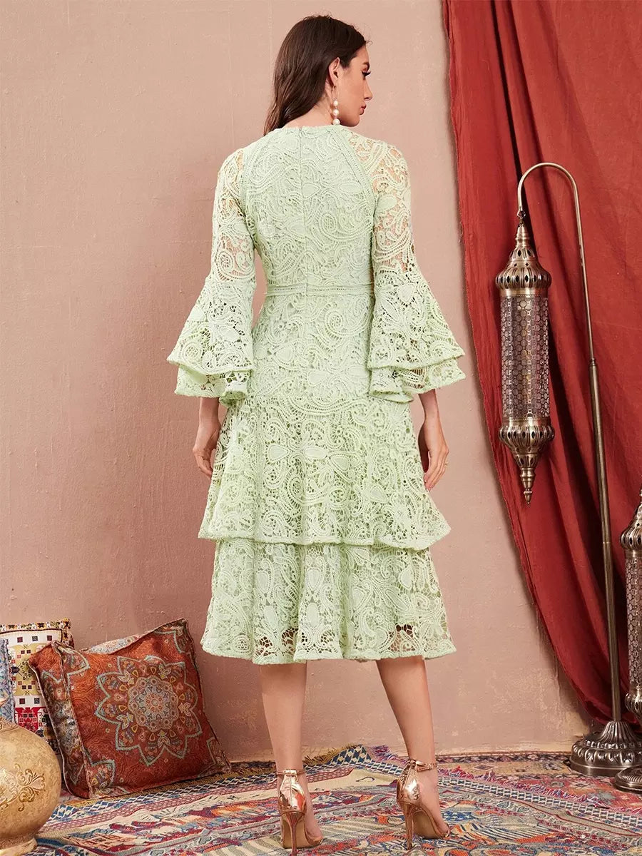 Elegant Long Flared Sleeve Bell Sleeve Layered Zipper Party Midi Lace Dress