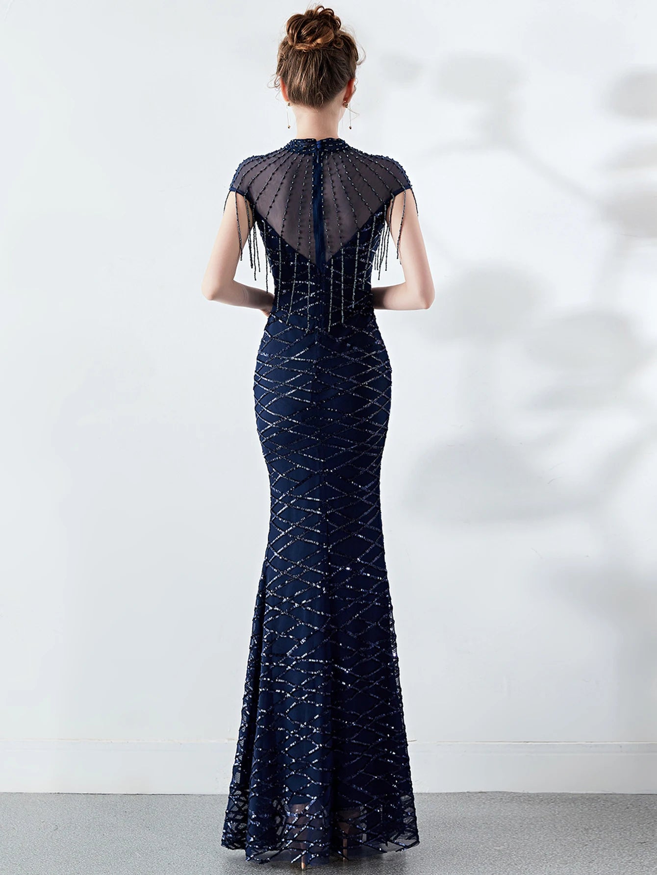 Elegant Long Prom Sequin Zipper Medium Stretch Maxi Evening dress