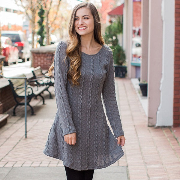 Elegant Long-Sleeved Round Neck Solid Color Knitted Dress