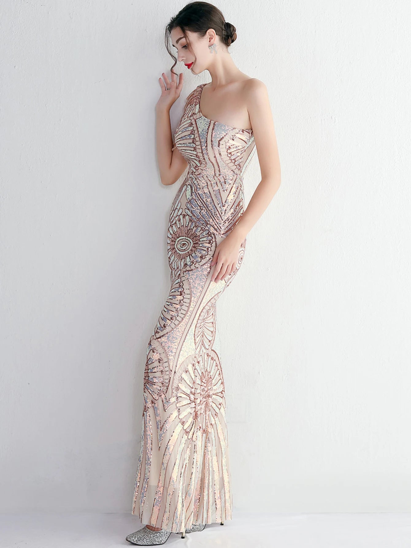 Elegant Luxury Backless Sequin Medium Stretch Birthday Party Maxi Dress
