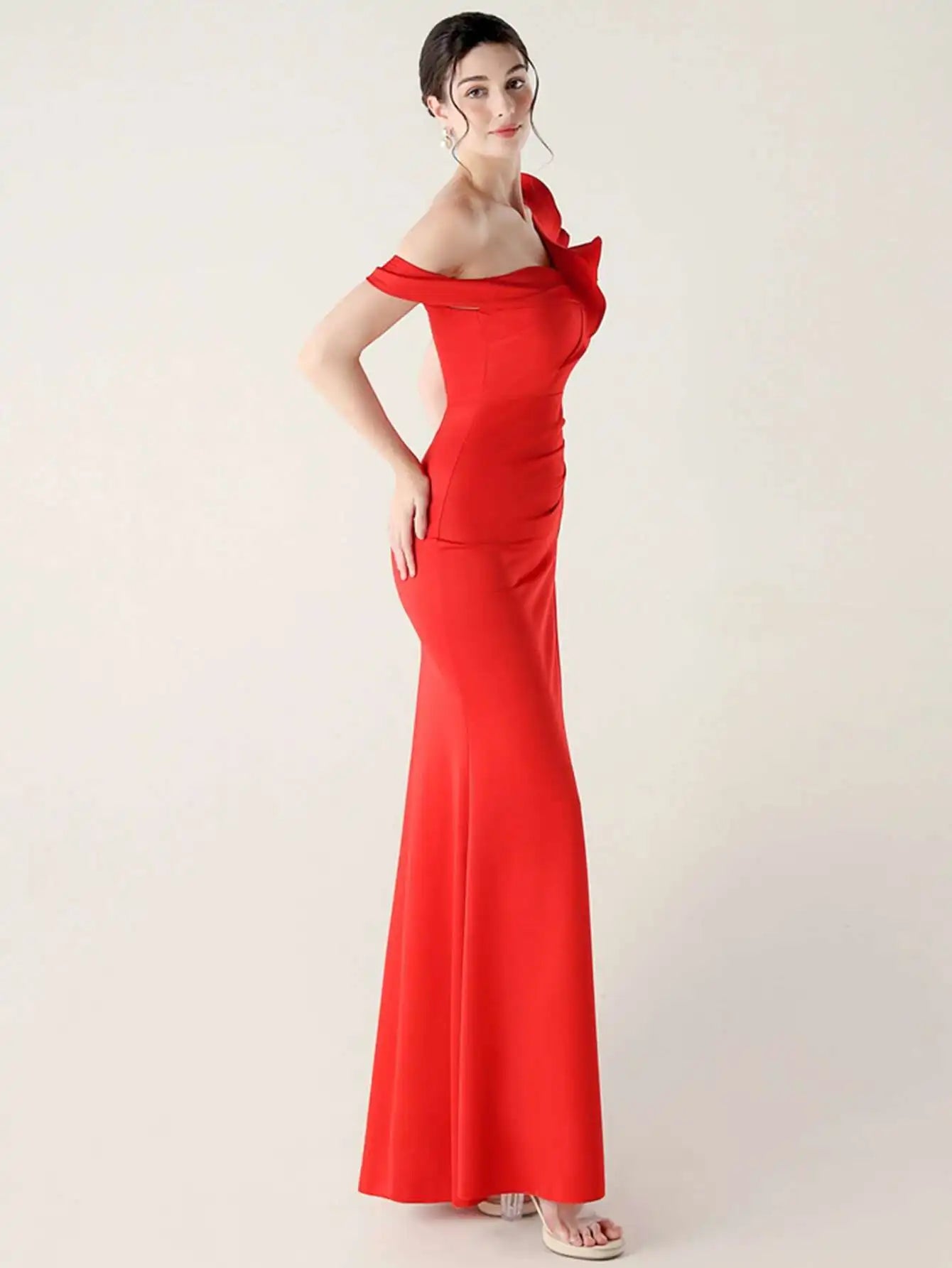 Elegant Luxury Rhinestone One-Shoulder Backless Evening Dresses