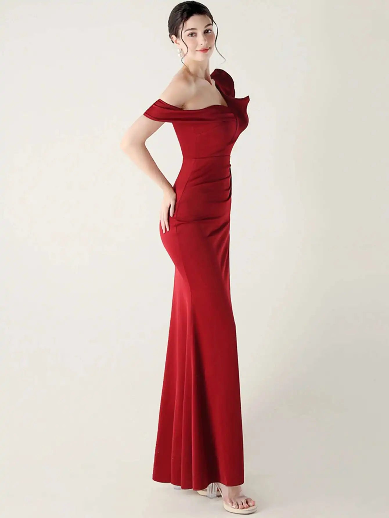 Elegant Luxury Rhinestone One-Shoulder Backless Evening Dresses