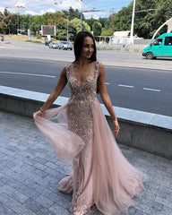Elegant Mermaid Evening V Neck Luxury Crystal Tulle Formal Prom Wedding Party Gowns