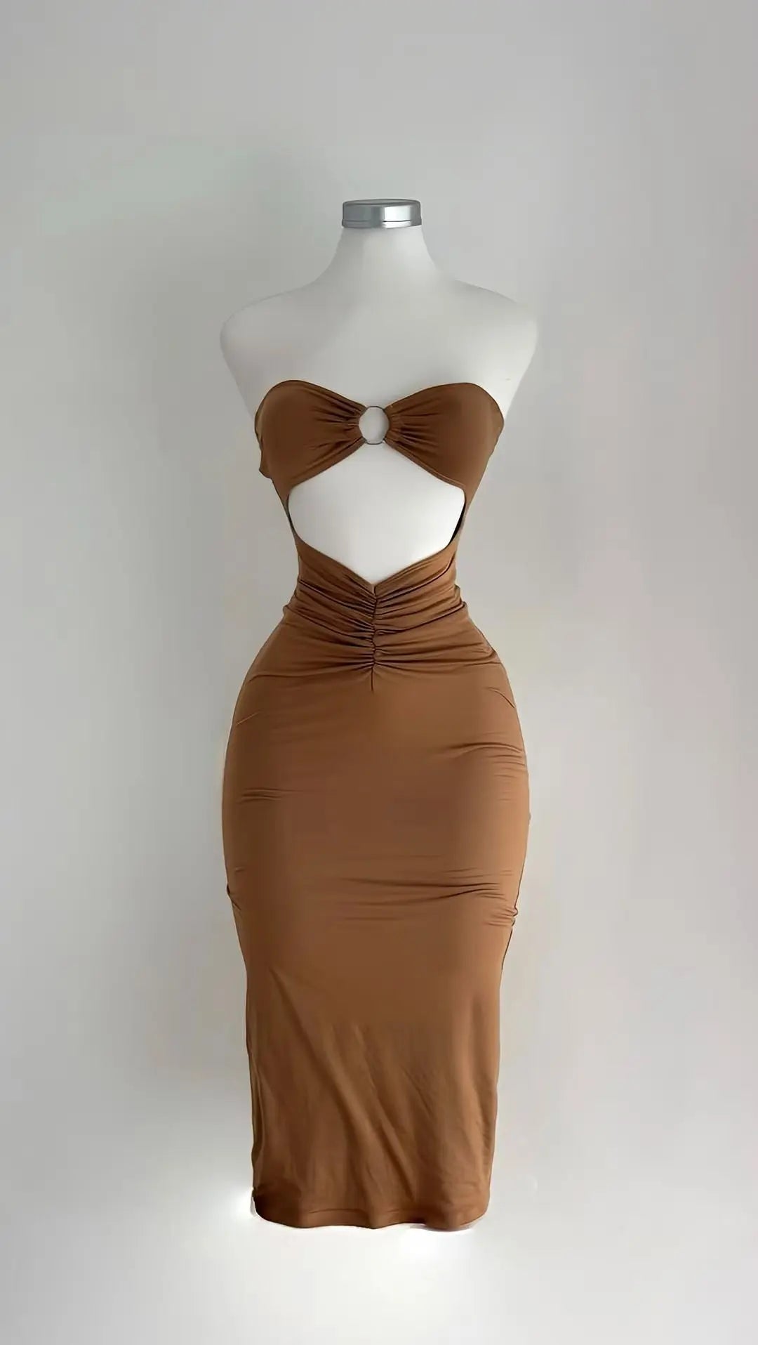 Elegant Solid Color Sleeveless Strapless Cutout Long Dress