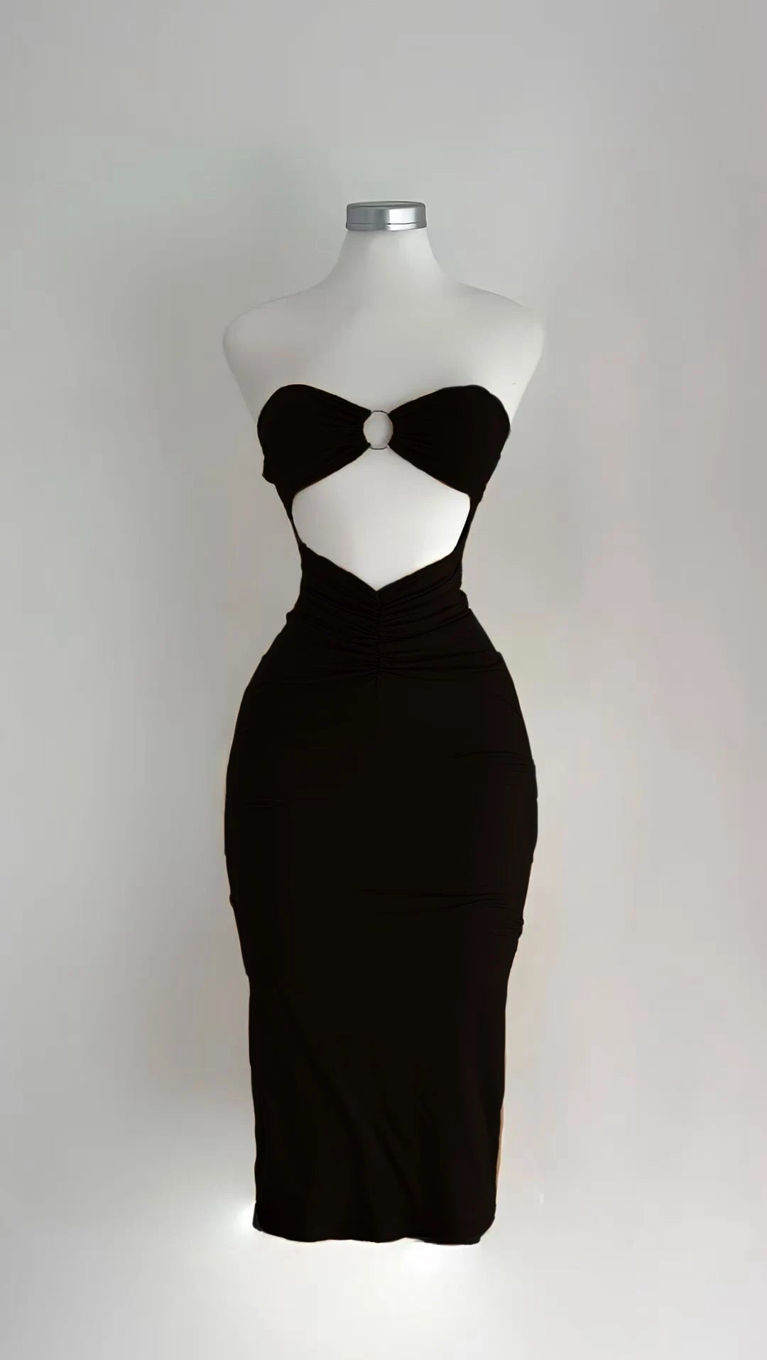 Elegant Solid Color Sleeveless Strapless Cutout Long Dress