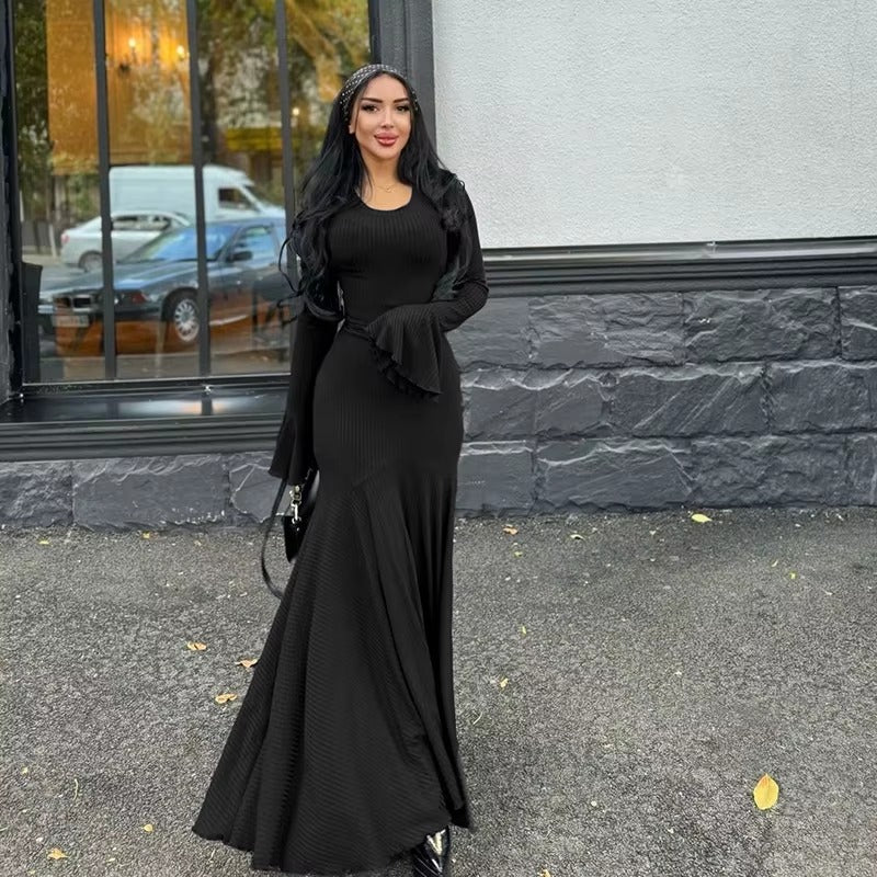 Elegant O-Neck Pleated Flared Sleeves Fishtail Maxi Dress
